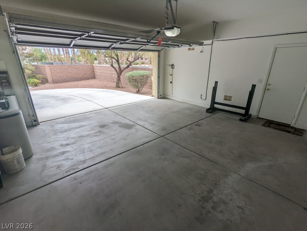 8148 Slate Falls Street Property Photo 23