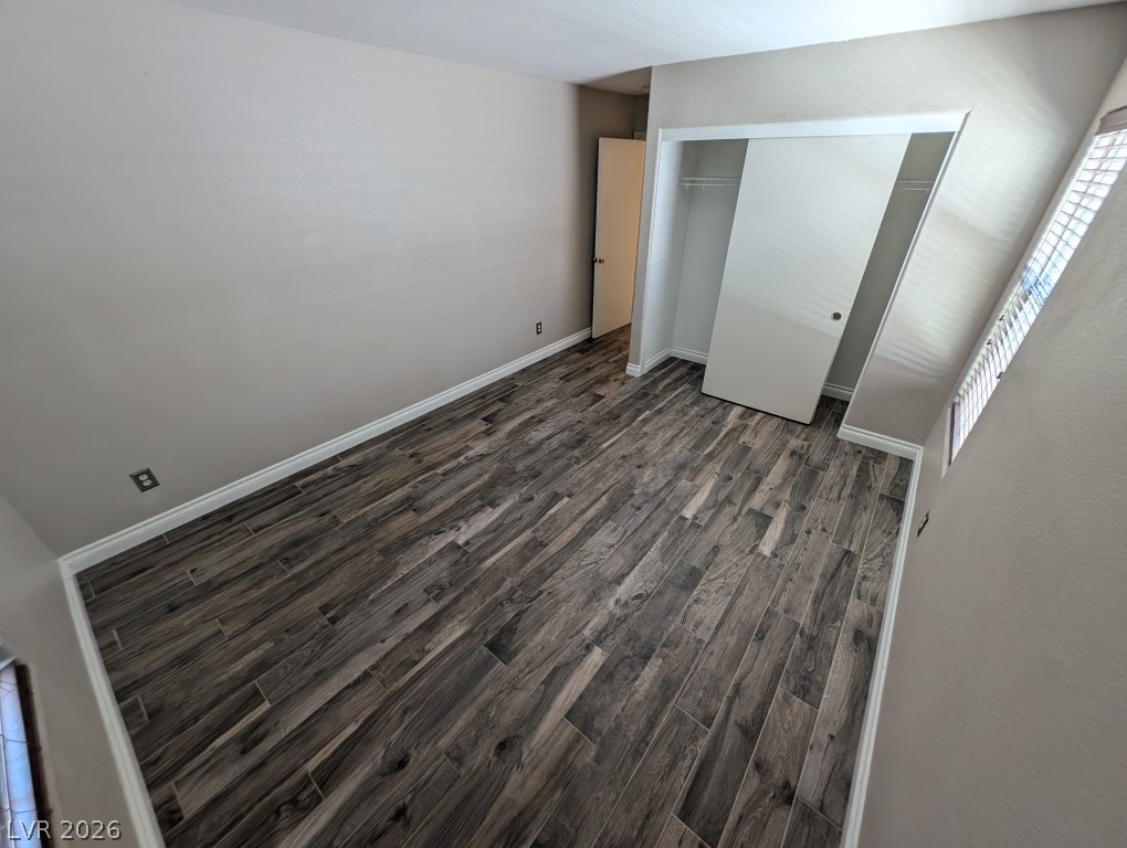 4917 Hostetler Avenue Property Photo 20