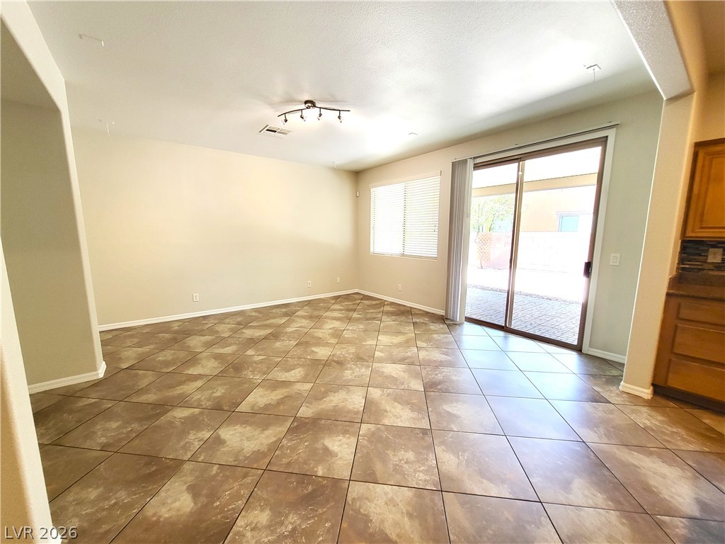 1053 Via Canale Drive Property Photo 4