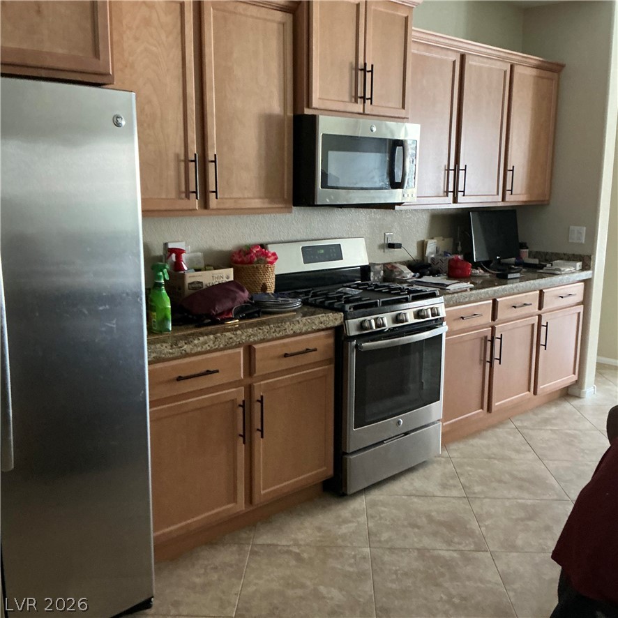 1726 Sonoran Bluff Avenue Property Photo 7