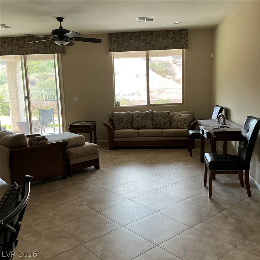 1726 Sonoran Bluff Avenue Property Photo 14