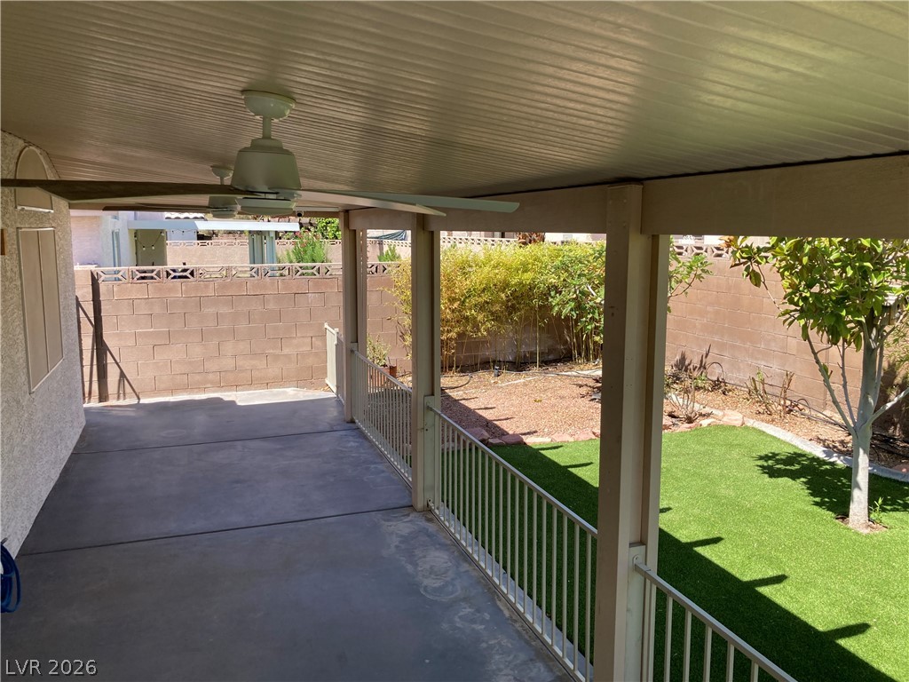 7116 Golden Desert Avenue Property Photo 25