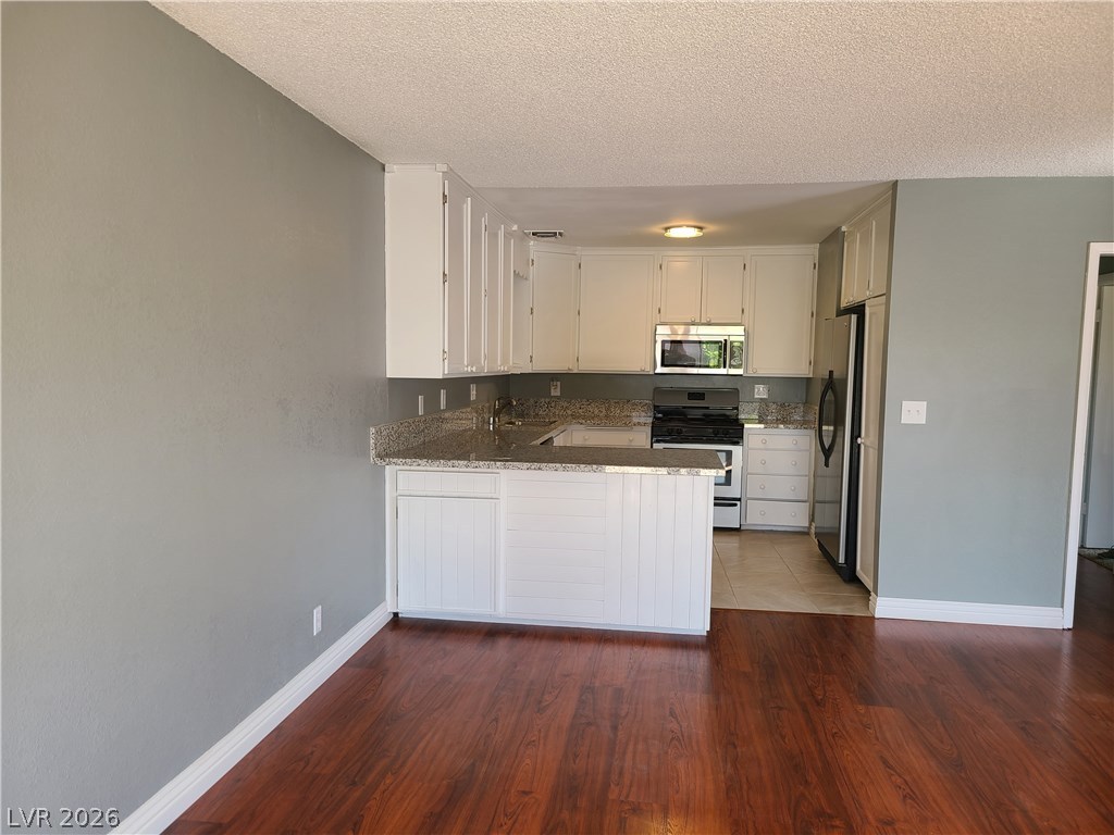 6751 Ledgewood Drive 6751 Property Photo 7