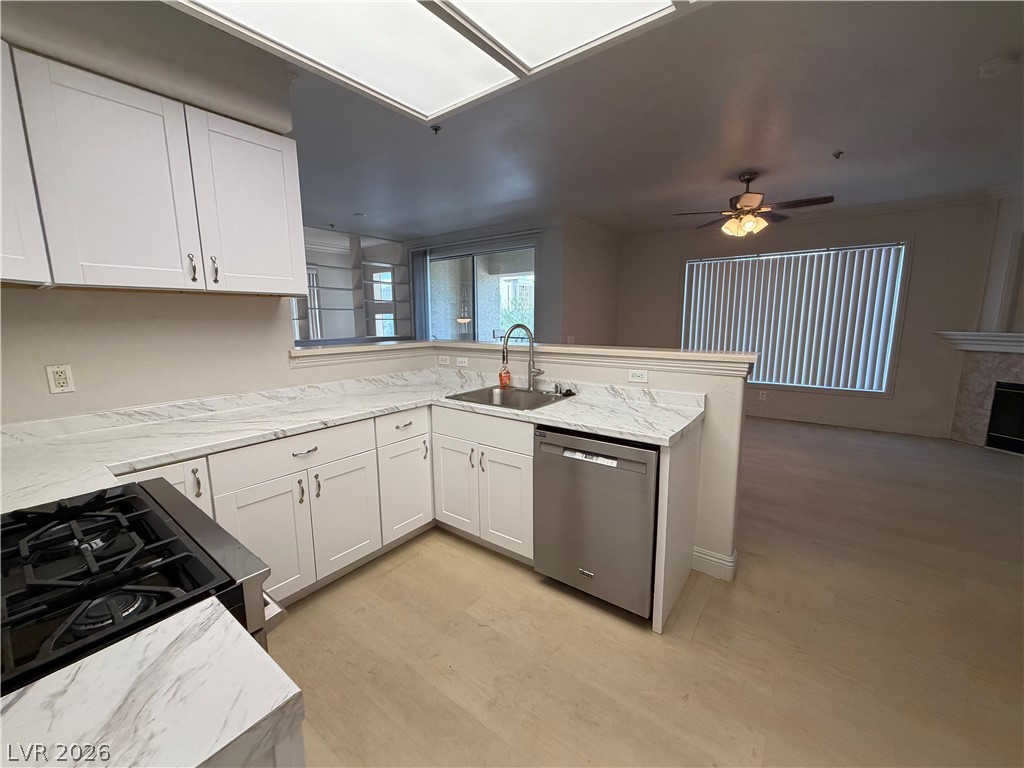 7103 South Durango Drive 214 Property Photo 5