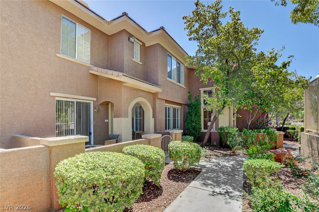10190 Deerfield Beach Avenue 102 Property Photo 1