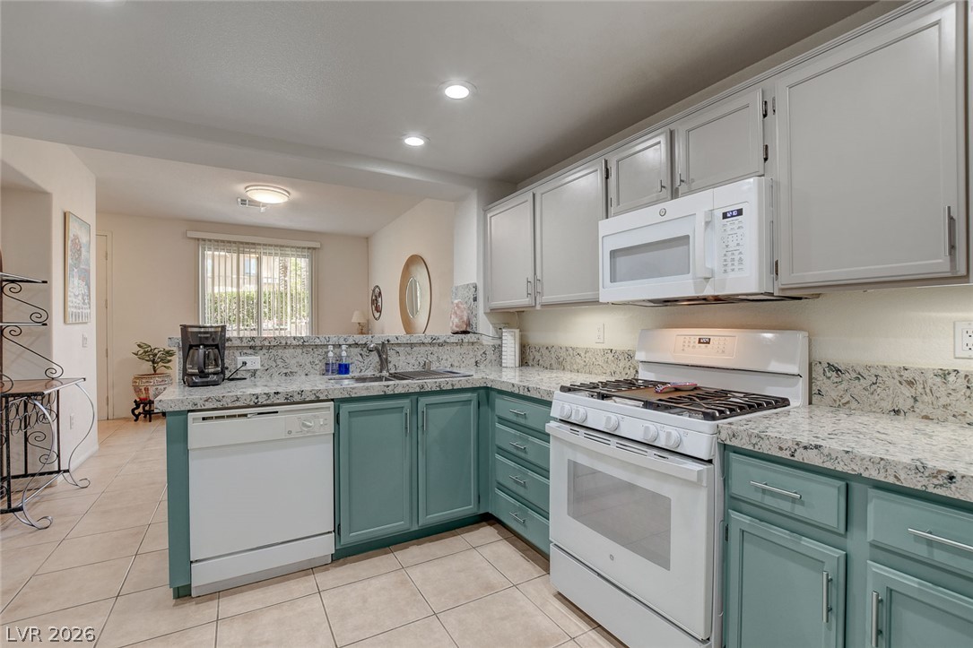 10190 Deerfield Beach Avenue 102 Property Photo 12