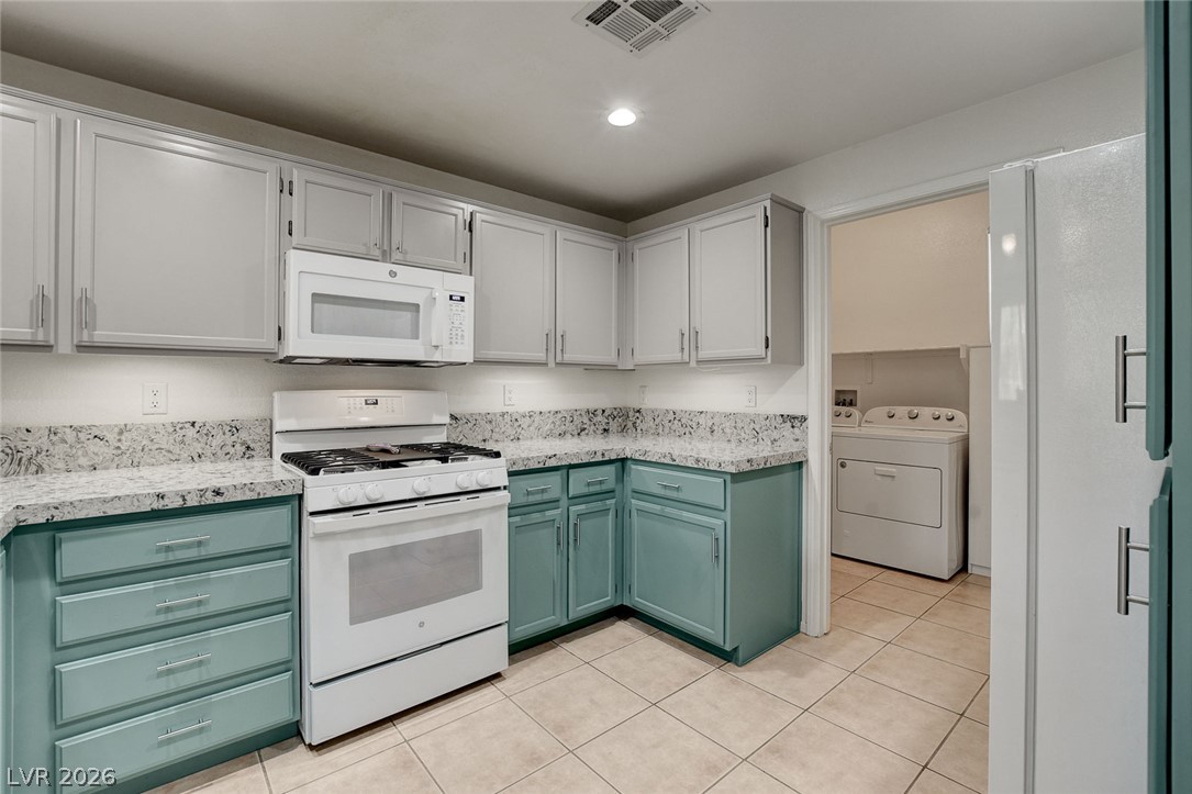 10190 Deerfield Beach Avenue 102 Property Photo 14
