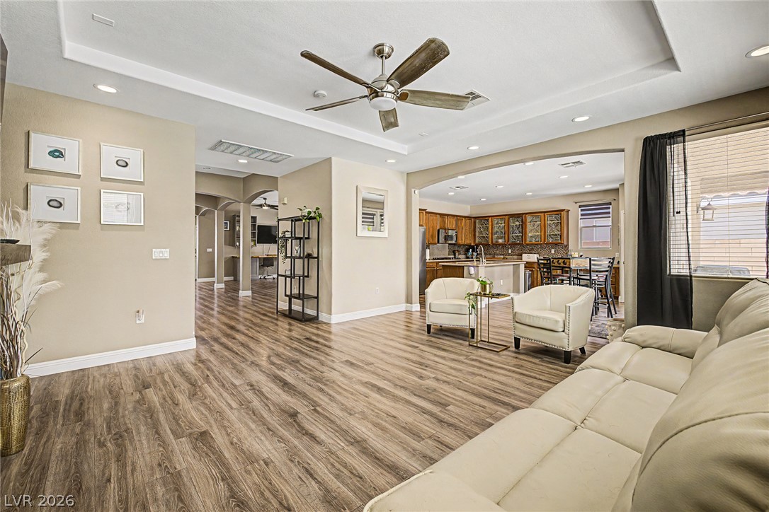 10739 Bramante Drive Property Photo 12