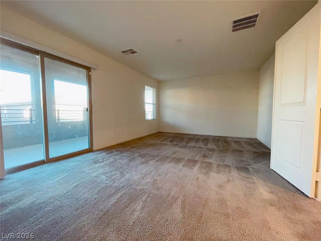 852 Riverlawn Place Property Photo 11