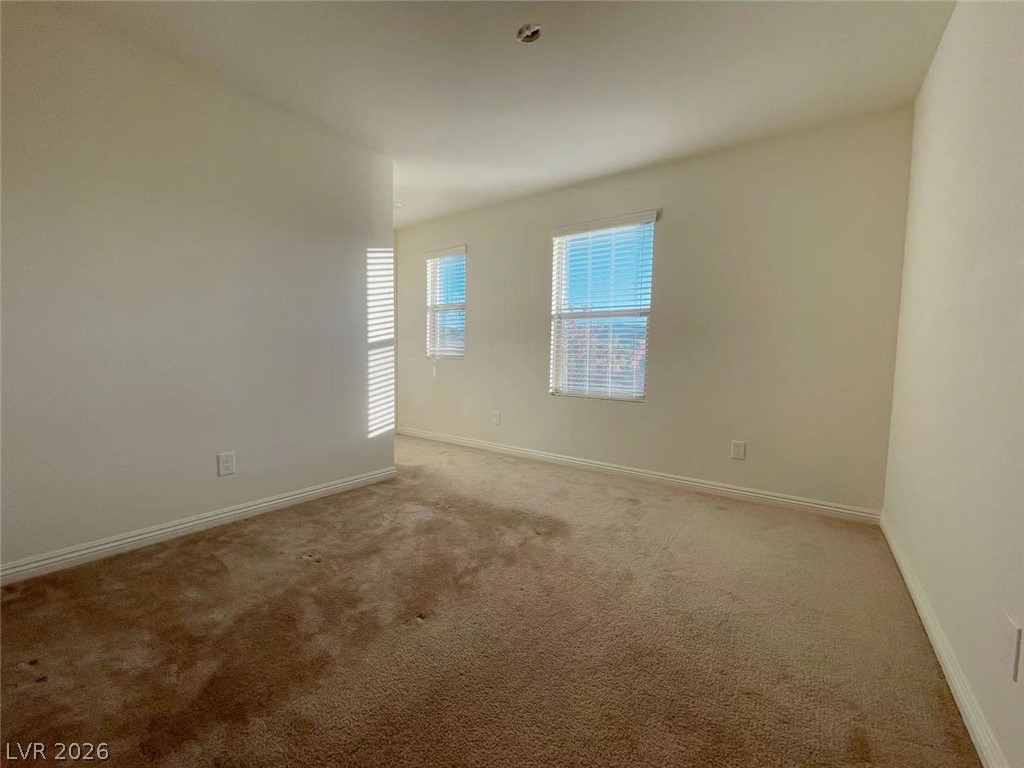 852 Riverlawn Place Property Photo 16