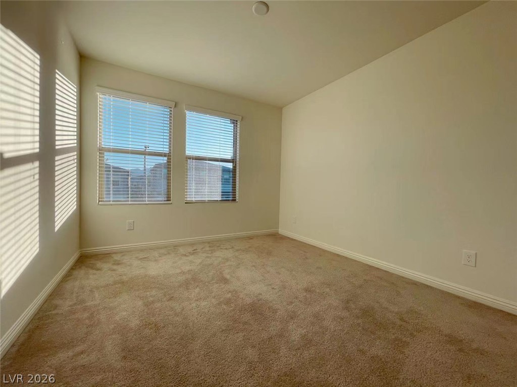 852 Riverlawn Place Property Photo 19
