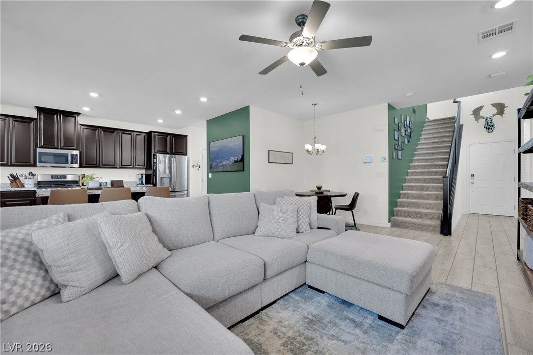 12286 Silvana Street Property Photo 13