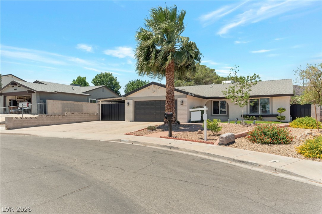 640 Summerland Drive Property Photo 2