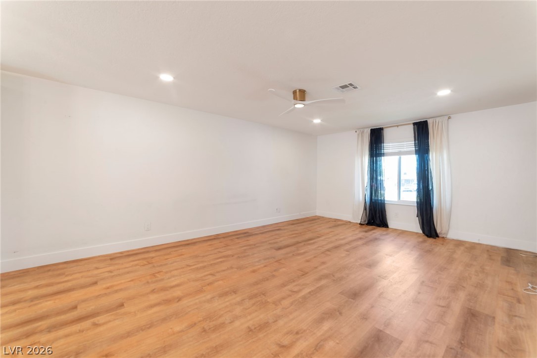 640 Summerland Drive Property Photo 6