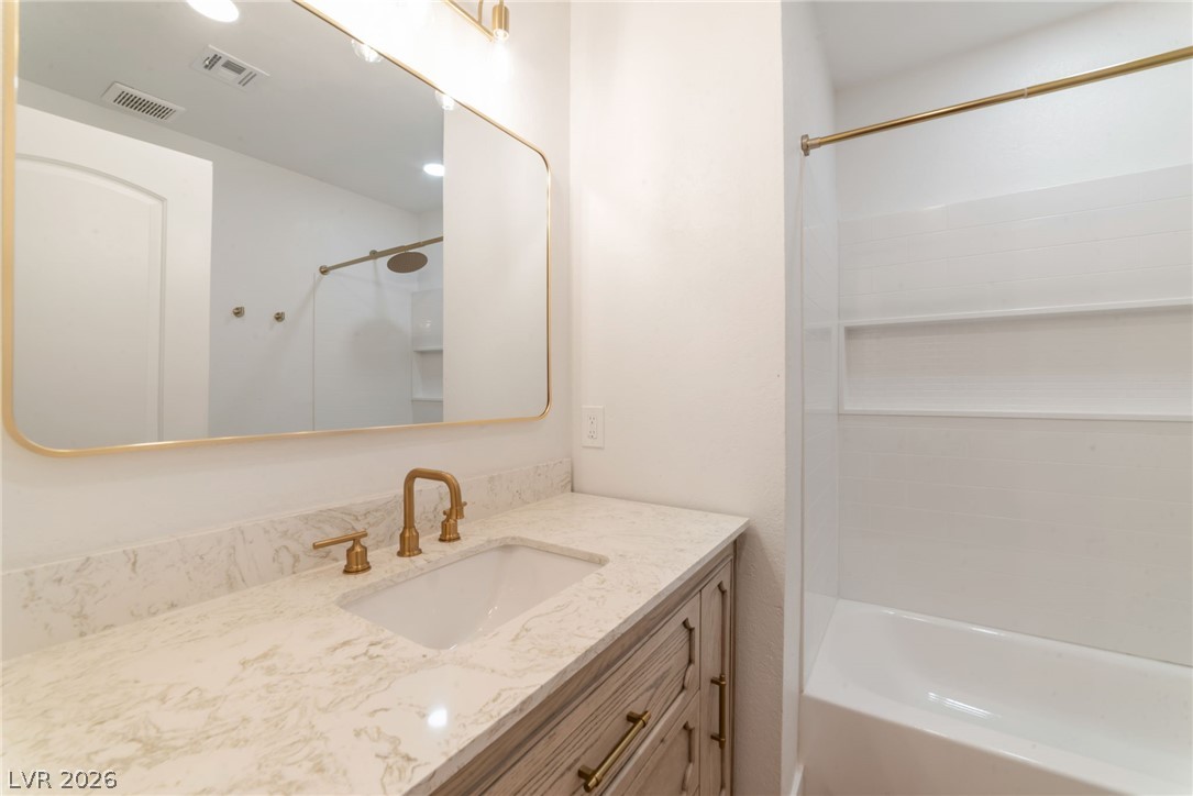 640 Summerland Drive Property Photo 15