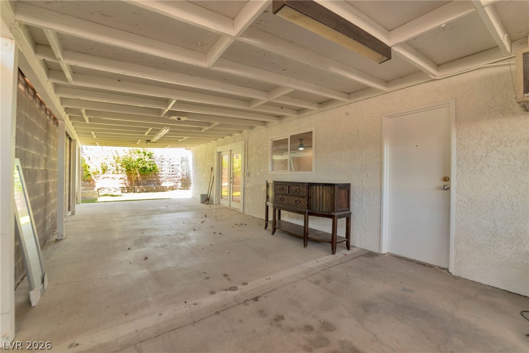 640 Summerland Drive Property Photo 22