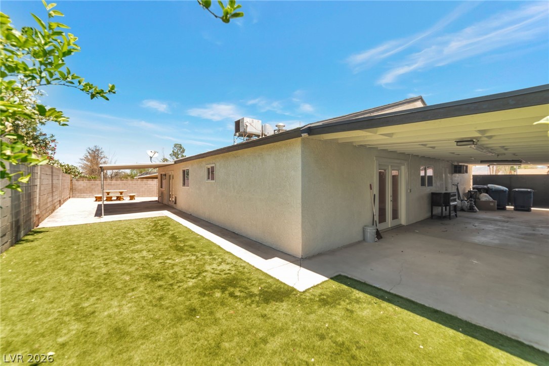 640 Summerland Drive Property Photo 23
