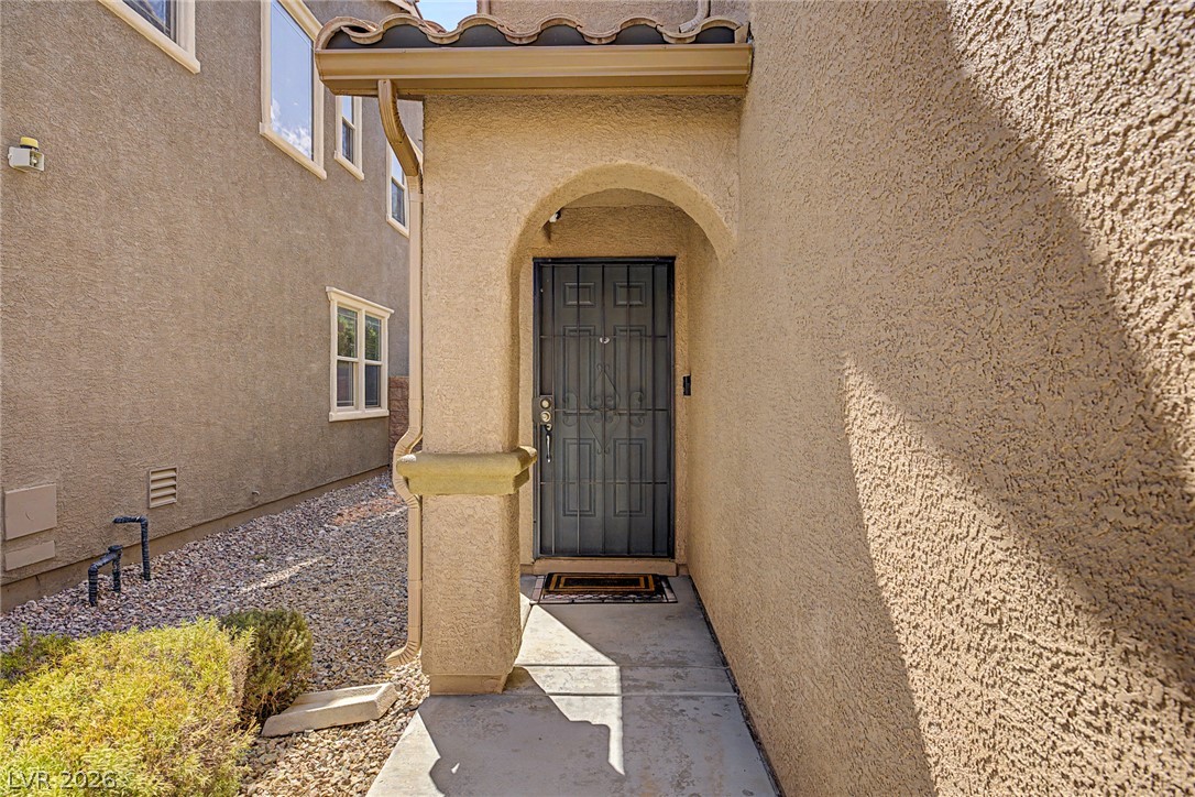 7819 Granite City Court Property Photo 7