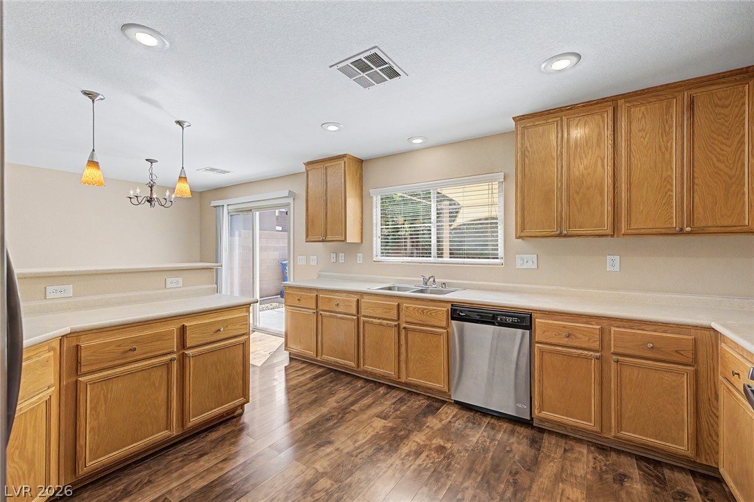 7819 Granite City Court Property Photo 15