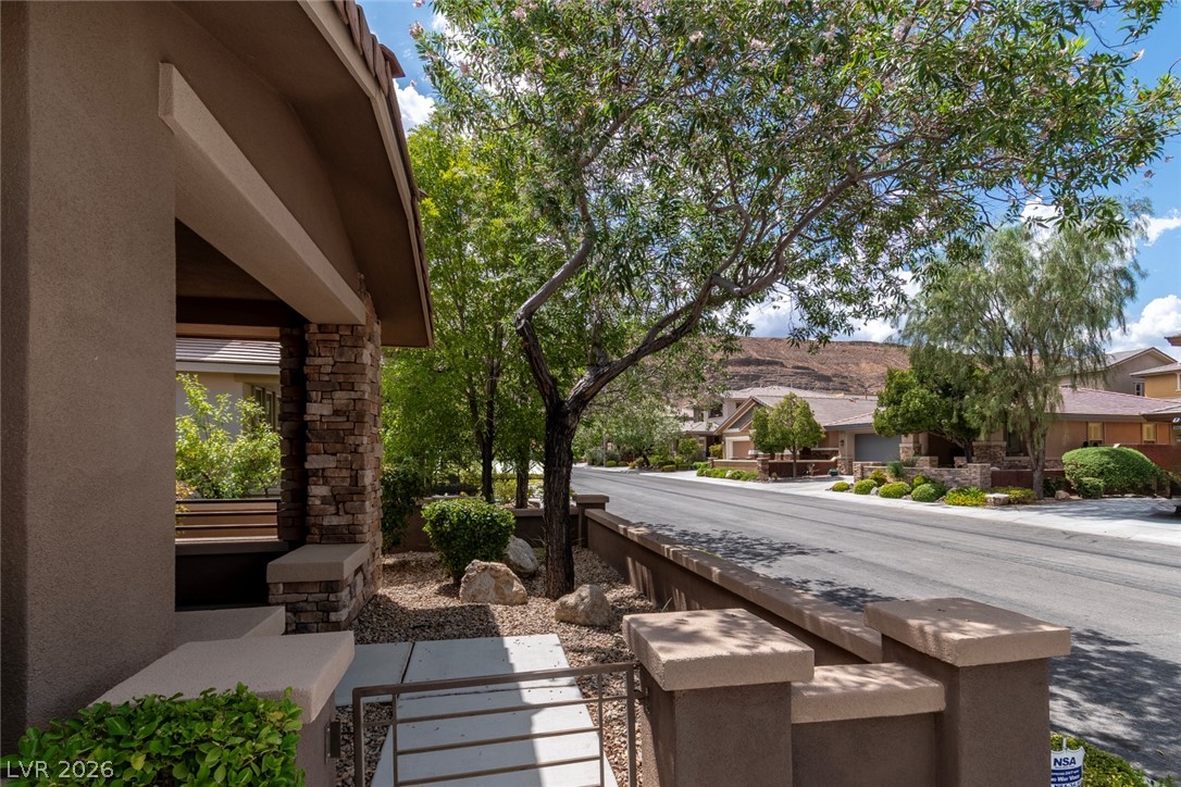 10561 Tranquil Glade Lane Property Photo 6