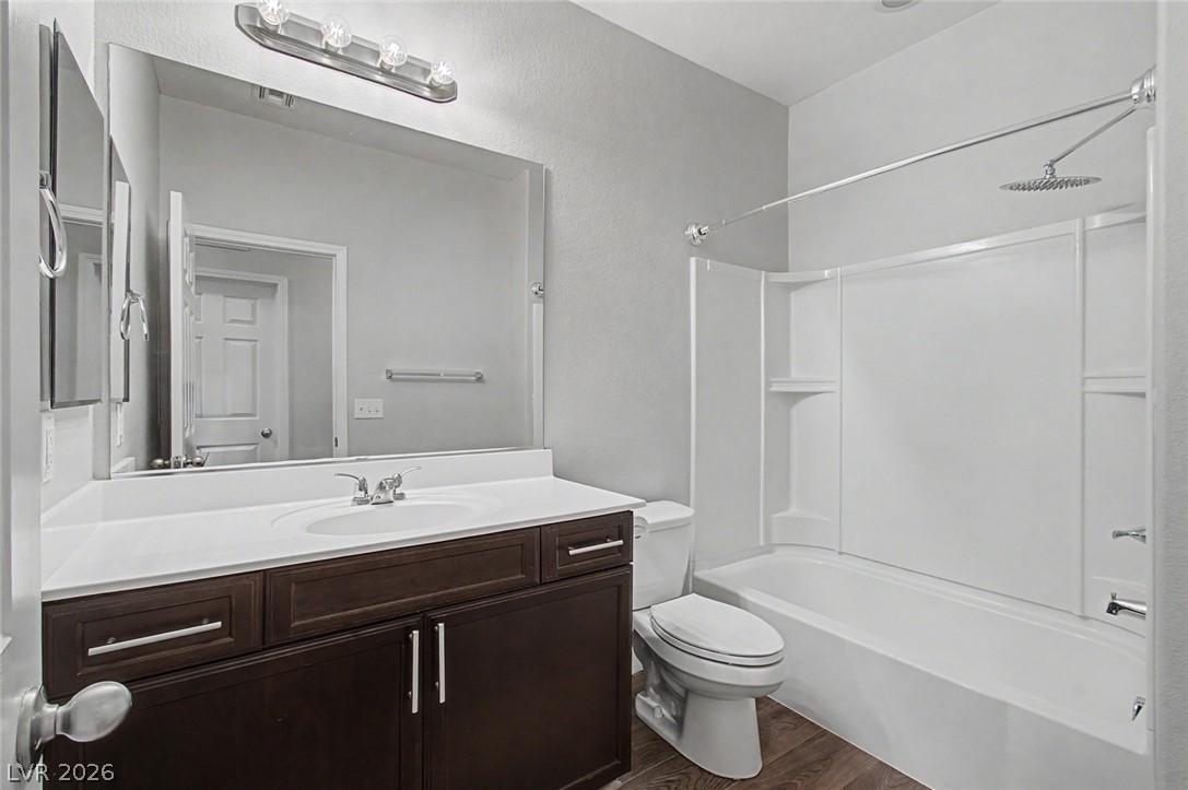 10561 Tranquil Glade Lane Property Photo 17