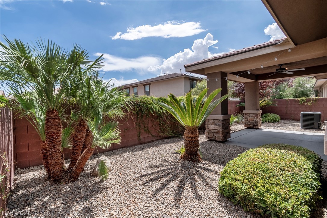 10561 Tranquil Glade Lane Property Photo 19