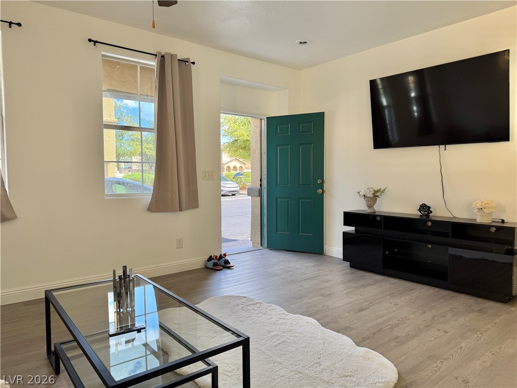 6745 Whipplewood Way Property Photo 6
