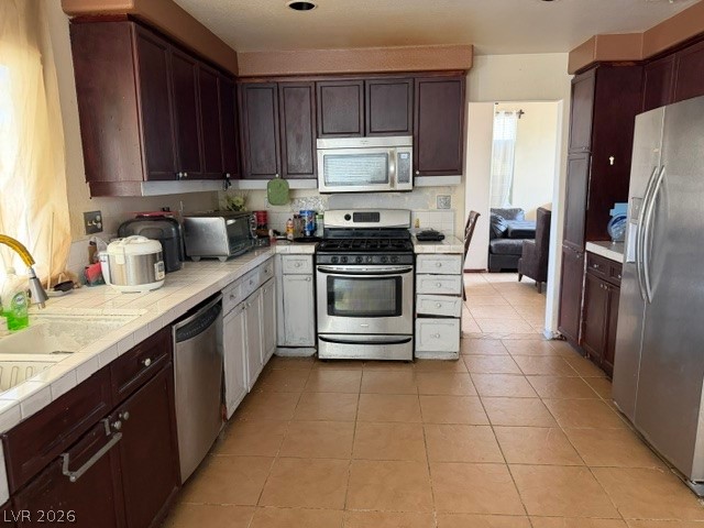 486 Federman Drive Property Photo 6