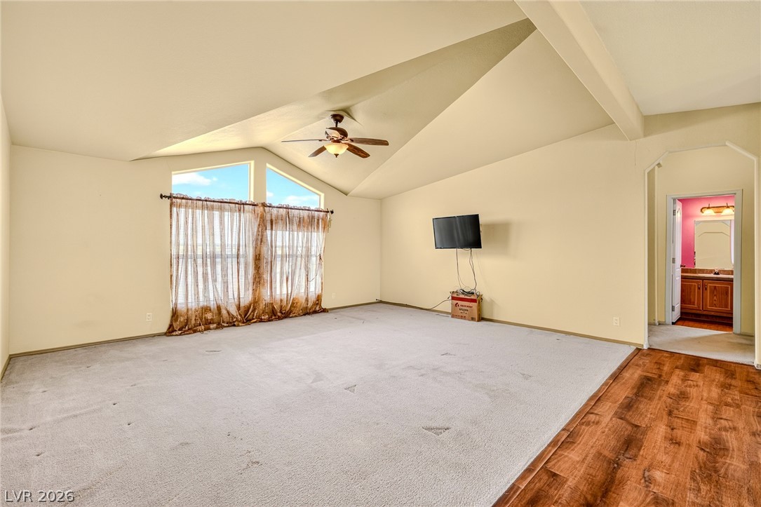 9121 Church Street Property Photo 10