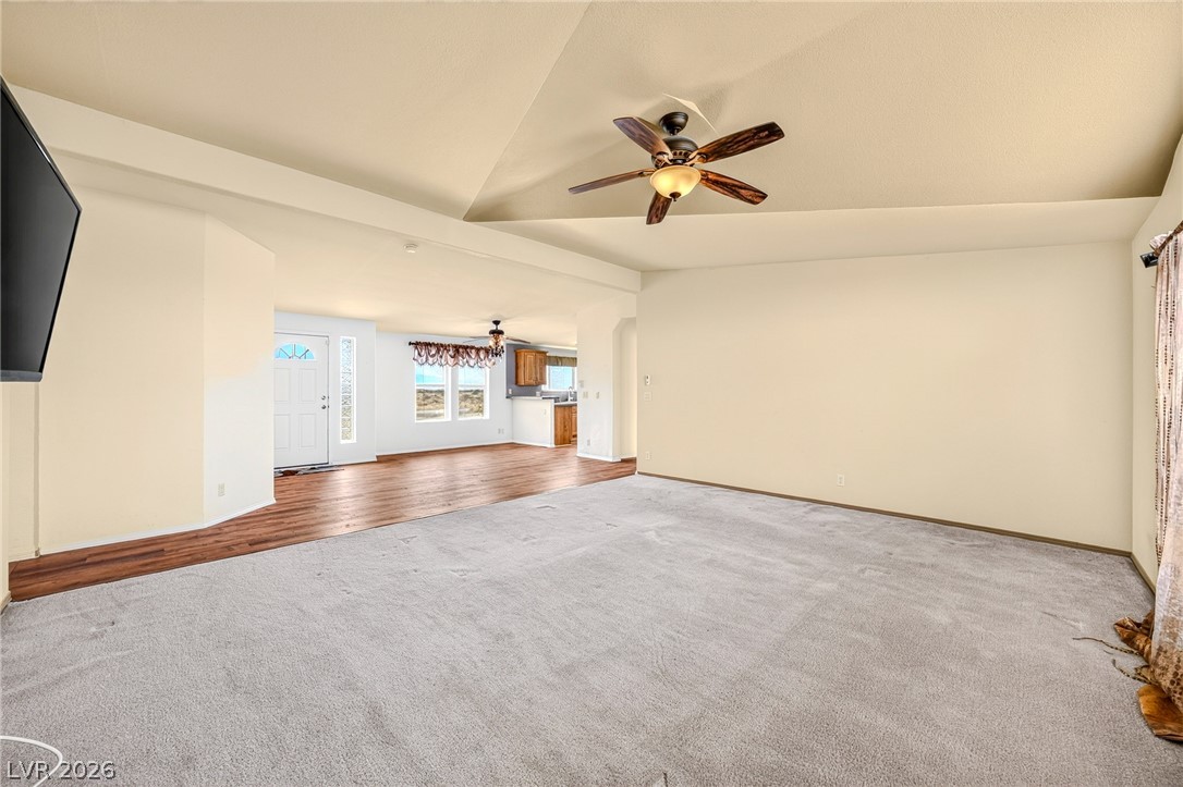 9121 Church Street Property Photo 11