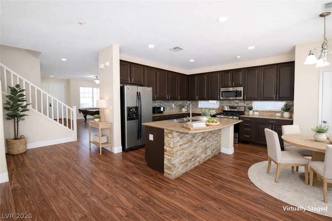 3922 Royal Stone Court Property Photo 6