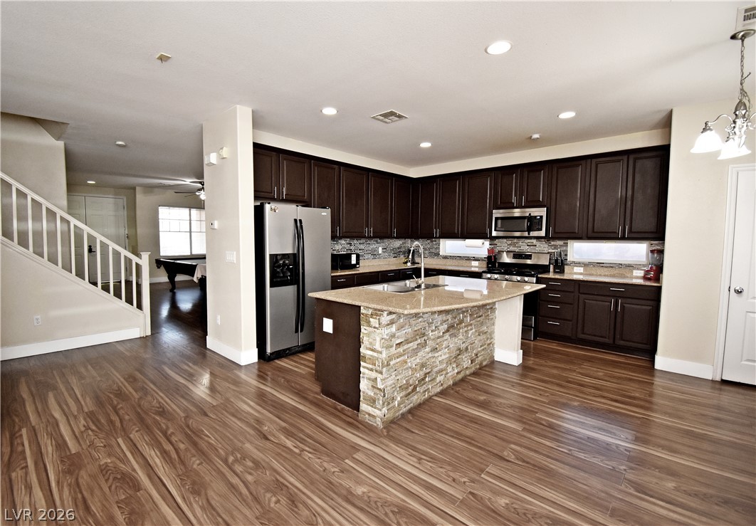 3922 Royal Stone Court Property Photo 10