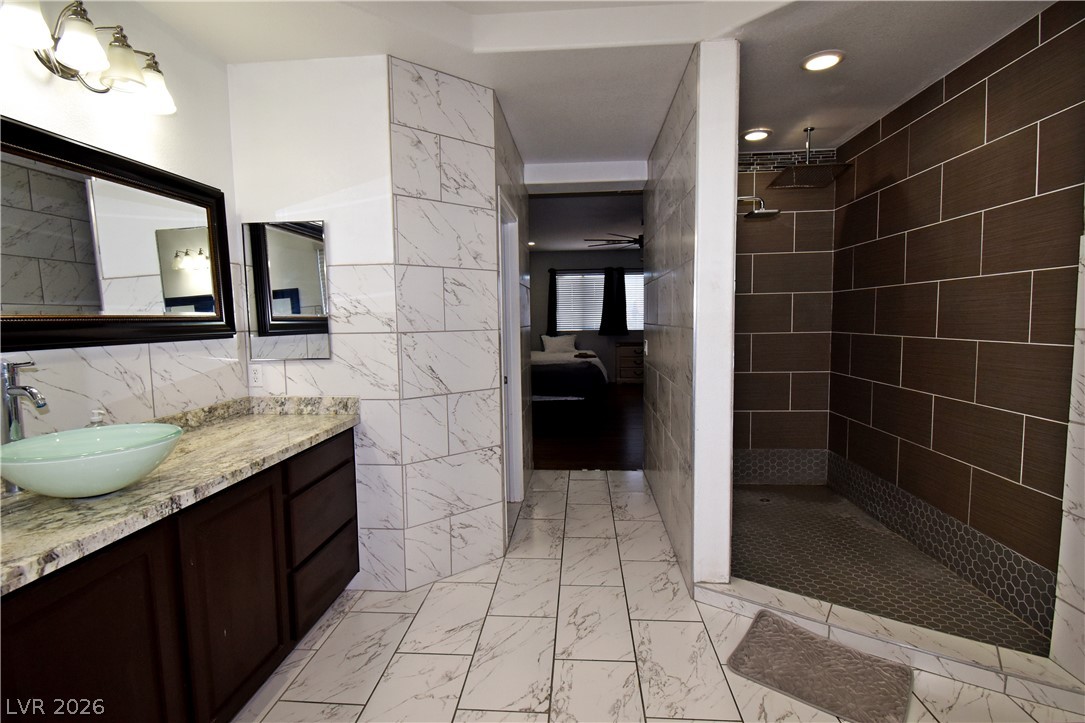 3922 Royal Stone Court Property Photo 49