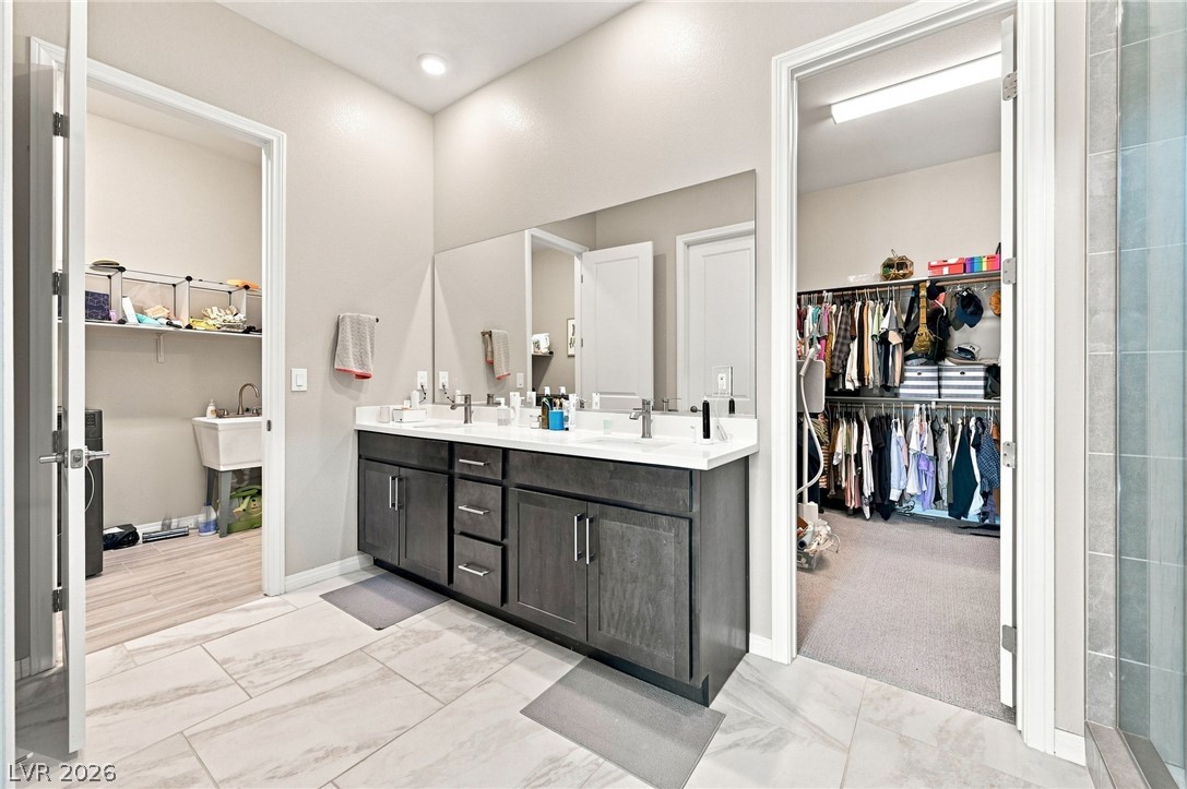 96 Sarabeth Street Property Photo 25