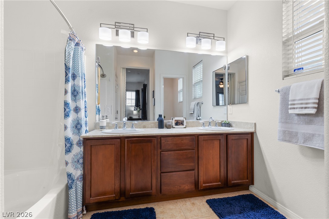 8443 Classique Avenue 101 Property Photo 18