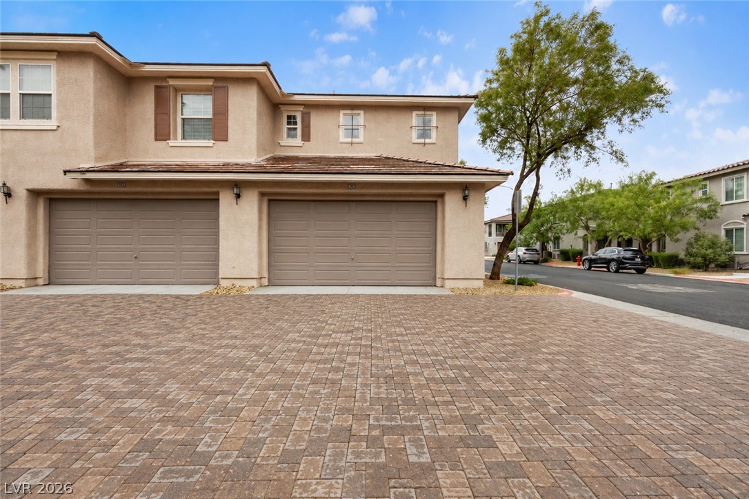 8443 Classique Avenue 101 Property Photo 64
