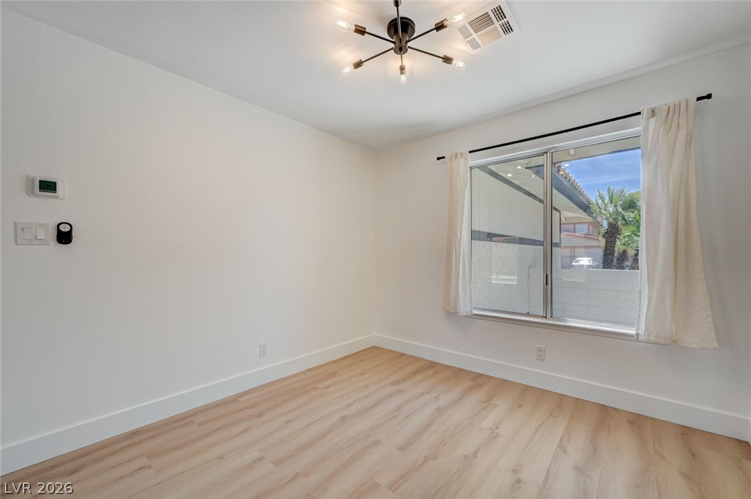 8904 Pesaro Drive Property Photo 11