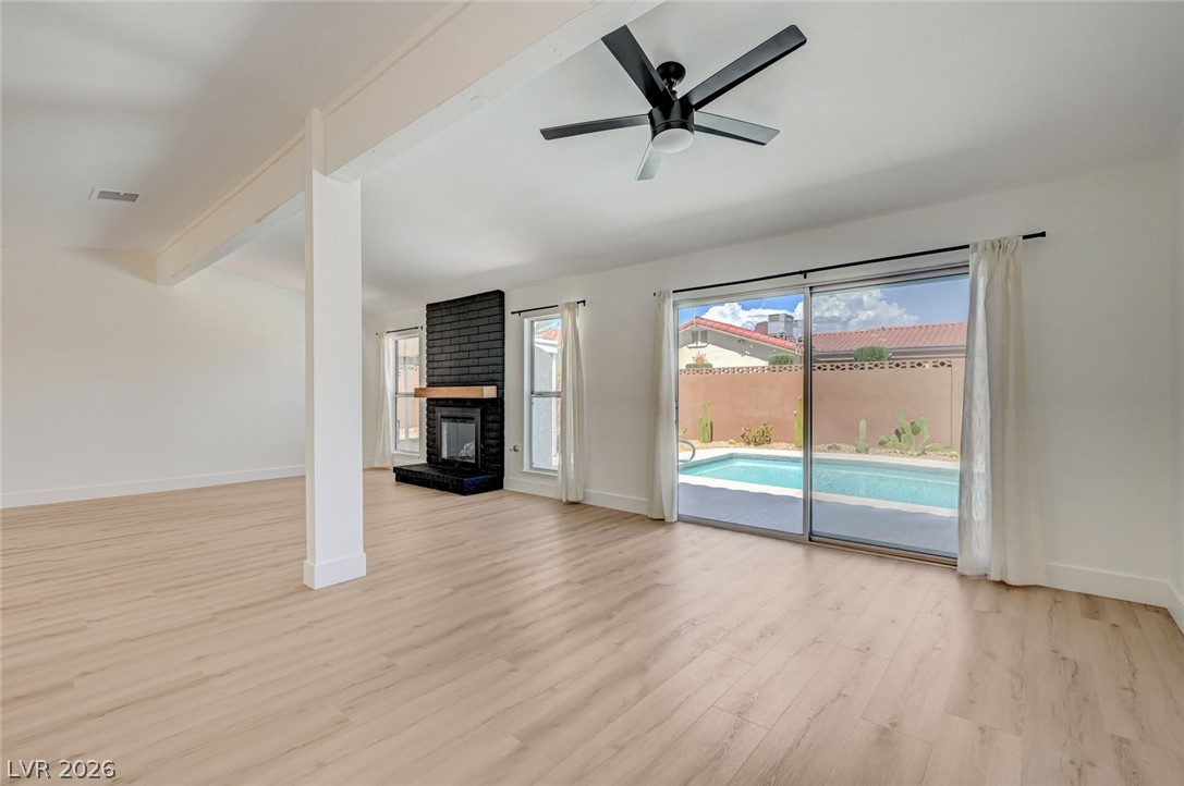 8904 Pesaro Drive Property Photo 16