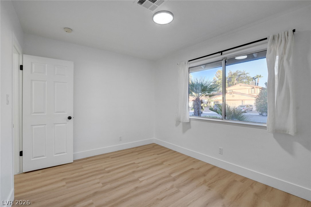 8904 Pesaro Drive Property Photo 31