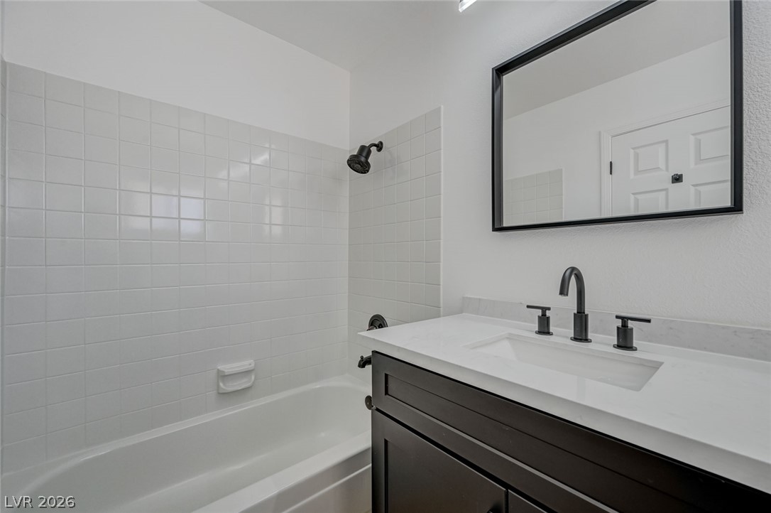 8904 Pesaro Drive Property Photo 37