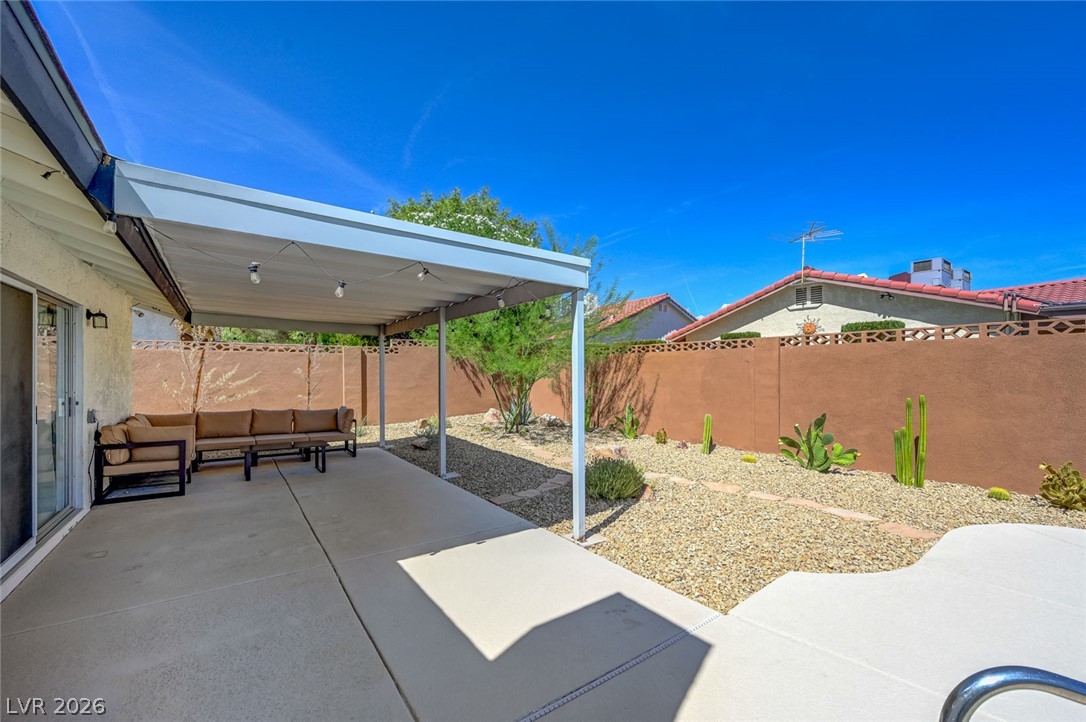 8904 Pesaro Drive Property Photo 44