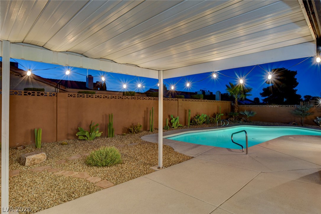 8904 Pesaro Drive Property Photo 61