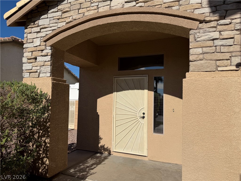 7613 Roop Street Property Photo 3
