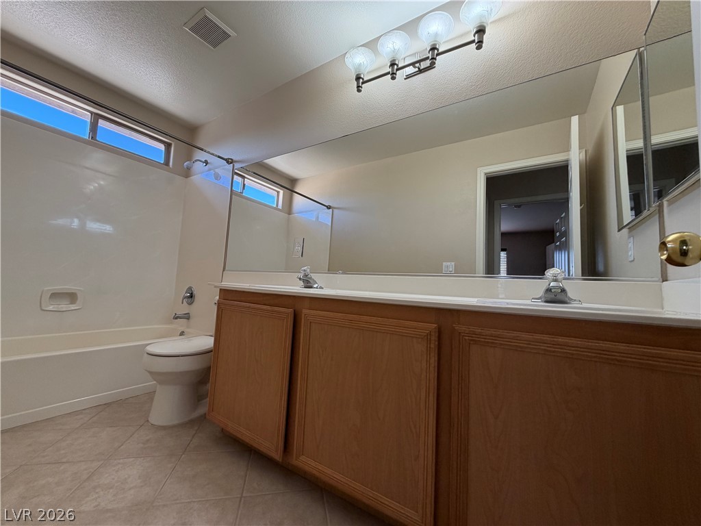 7613 Roop Street Property Photo 21