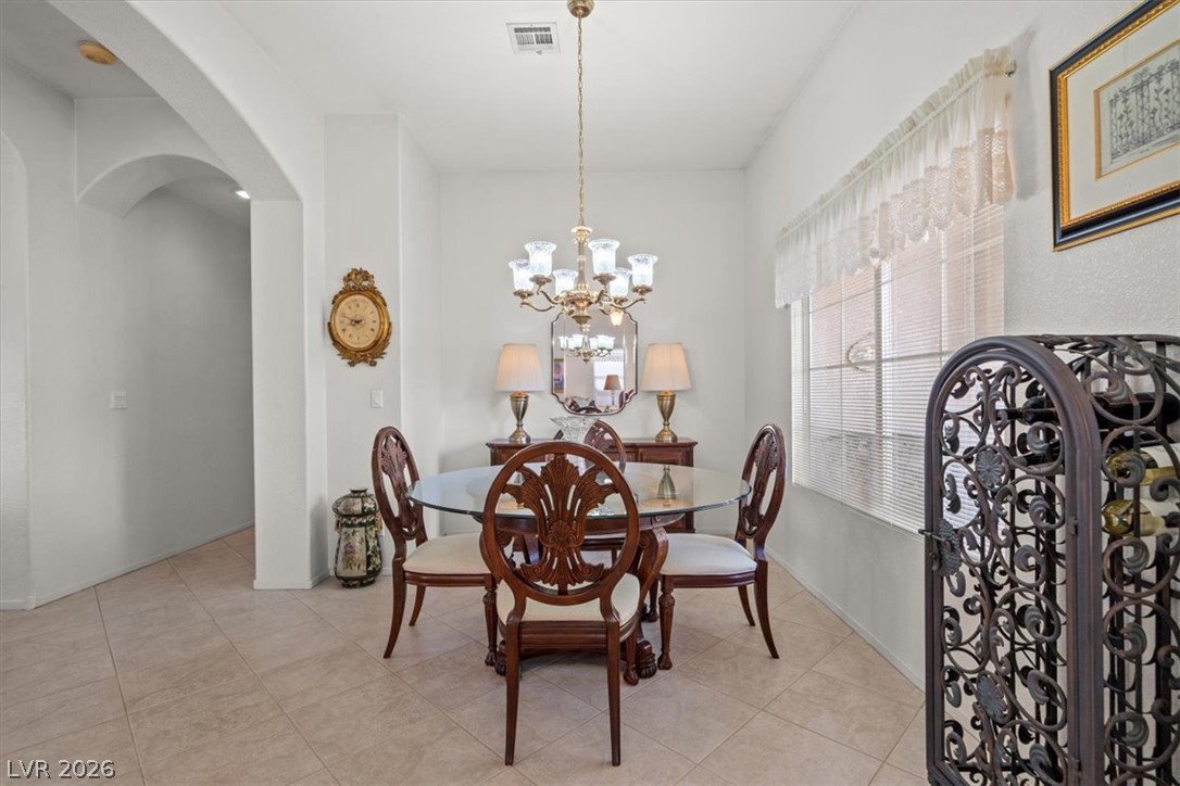 9113 Imperial Castle Court Property Photo 7