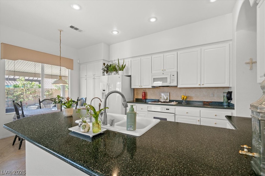 9113 Imperial Castle Court Property Photo 13