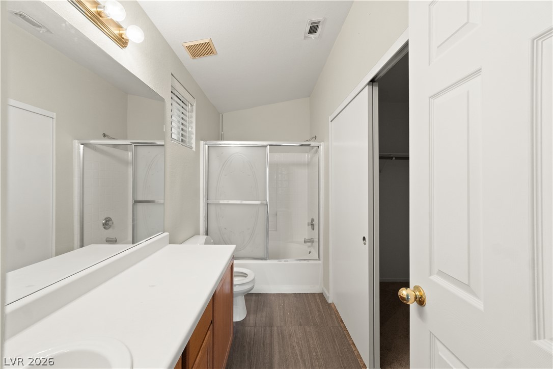 1070 Ashwood Bay Avenue Property Photo 9