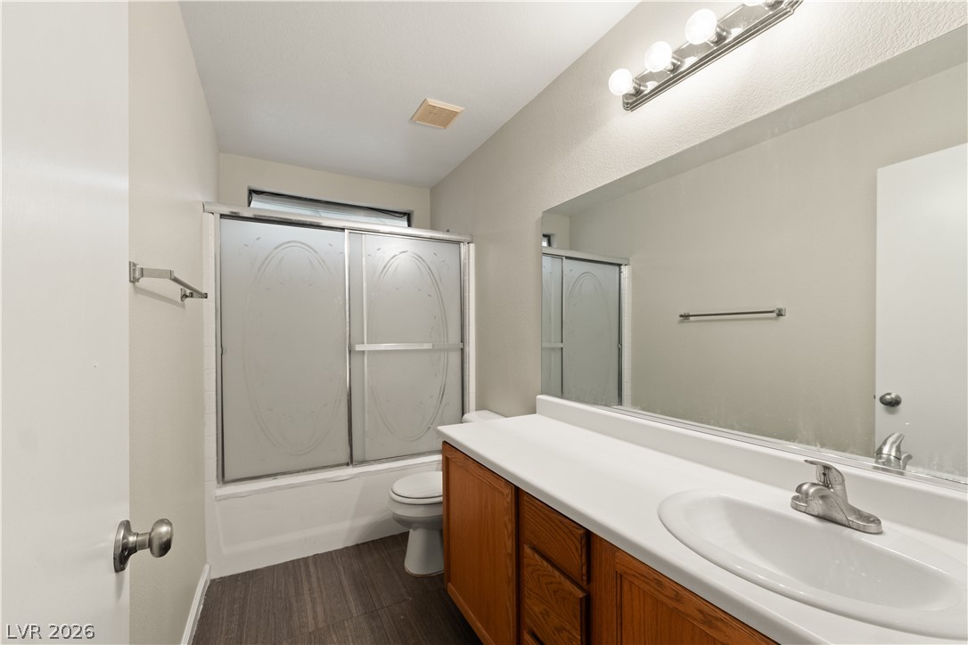 1070 Ashwood Bay Avenue Property Photo 11
