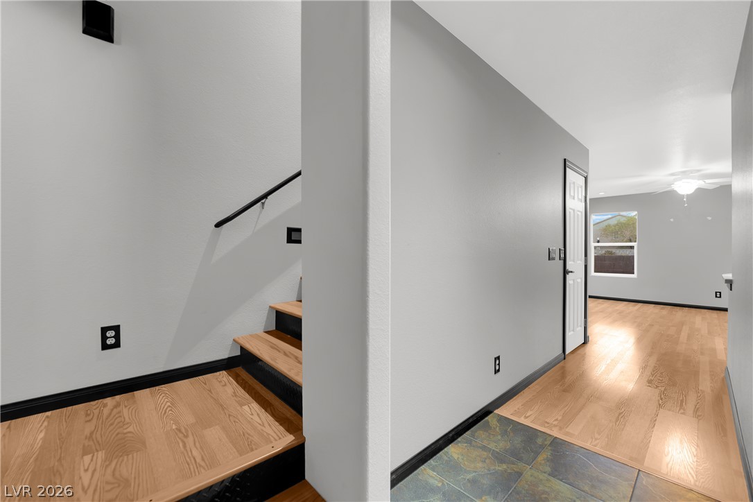 9074 Hombard Avenue Property Photo 14