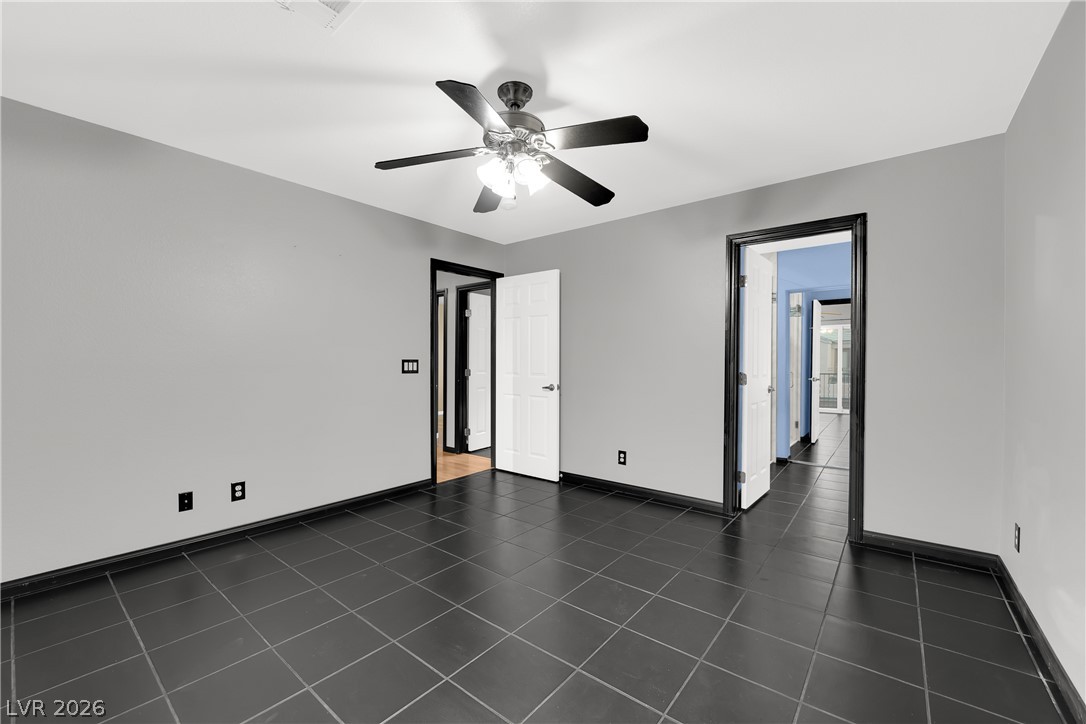 9074 Hombard Avenue Property Photo 24